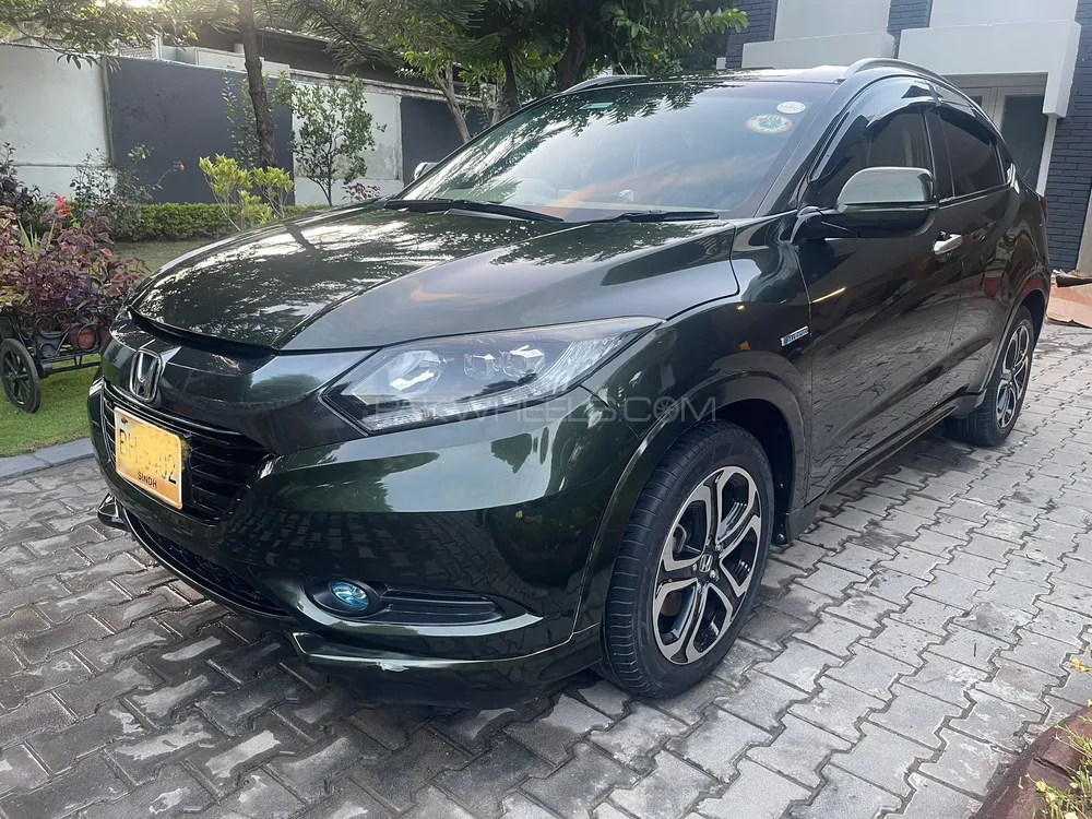 Honda Vezel 2014 for Sale in Islamabad Image-1