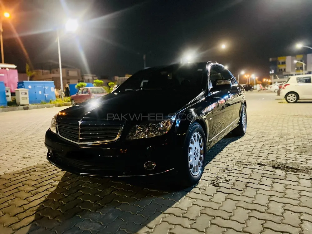 Mercedes Benz C Class 2007 for Sale in Islamabad Image-1