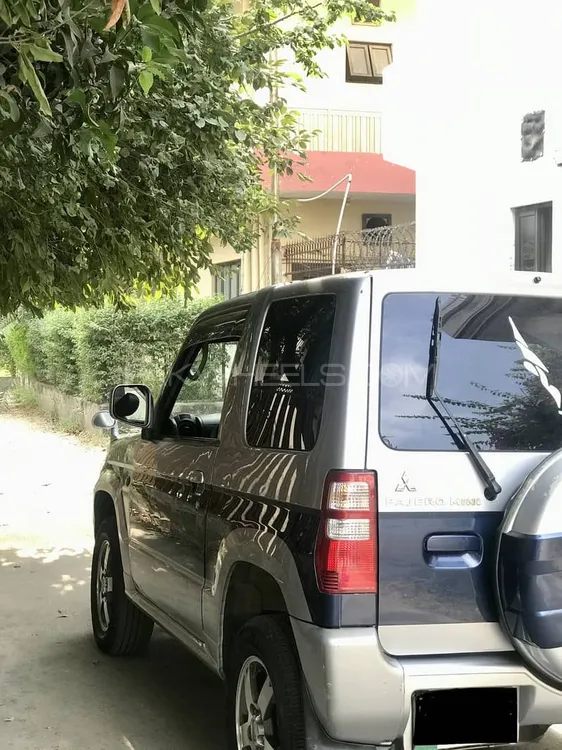 Mitsubishi Pajero 2012 for Sale in Islamabad Image-1