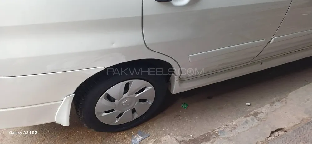 Suzuki Liana 2011 for Sale in Hyderabad Image-1