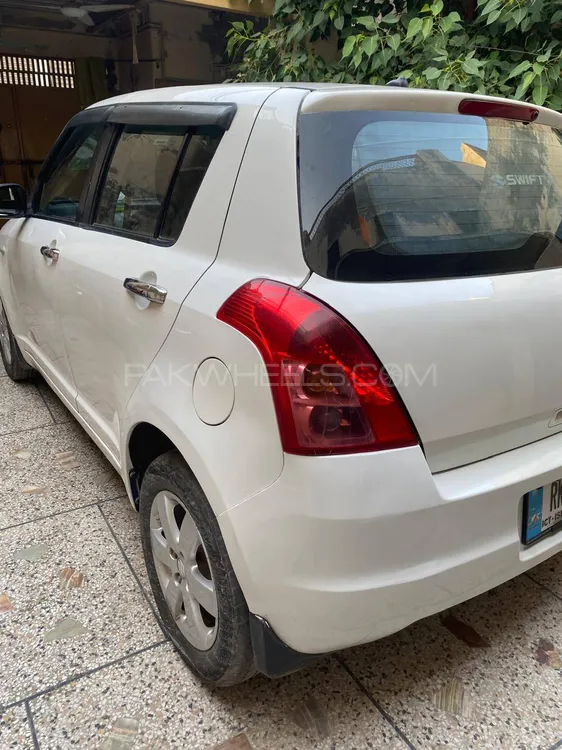 Suzuki Swift 2011 for Sale in Sargodha Image-1