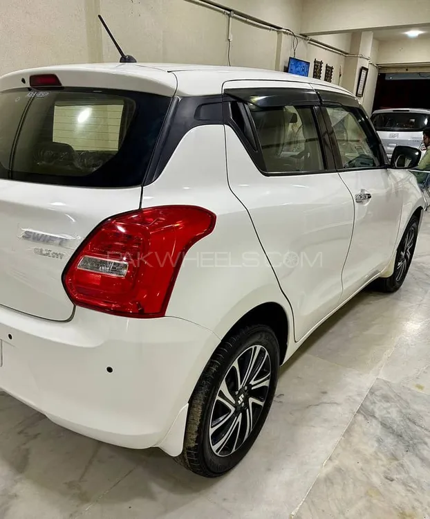 Suzuki Swift 2022 for Sale in Karachi Image-1