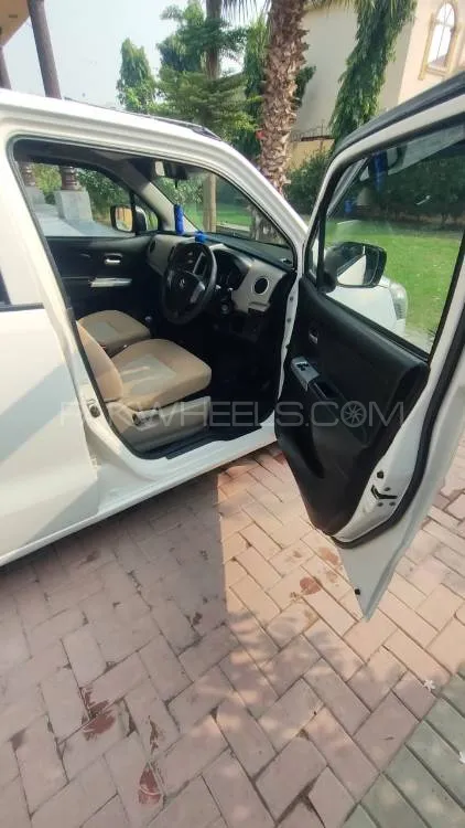 سوزوکی ویگن آر 2017 for Sale in لاہور سوزوکی ویگن آر 2017 for Sale in لاہور Image-8