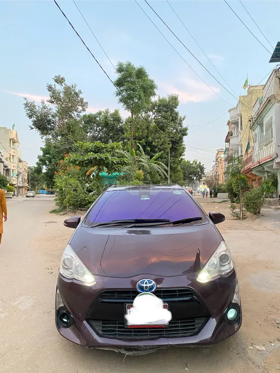 Toyota Aqua 2016 for Sale in Karachi Image-1