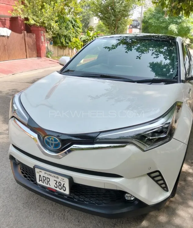 Toyota C-HR 2019 for Sale in Lahore Image-1