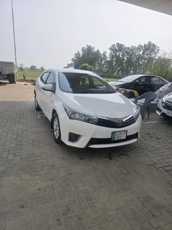 Toyota Corolla 2017 for Sale in Narowal Image-1