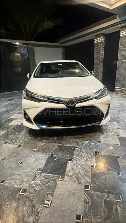Toyota Corolla 2023 for Sale in Karachi Image-1