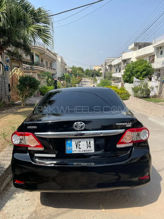 Toyota Corolla 2011 for Sale in Islamabad Image-1