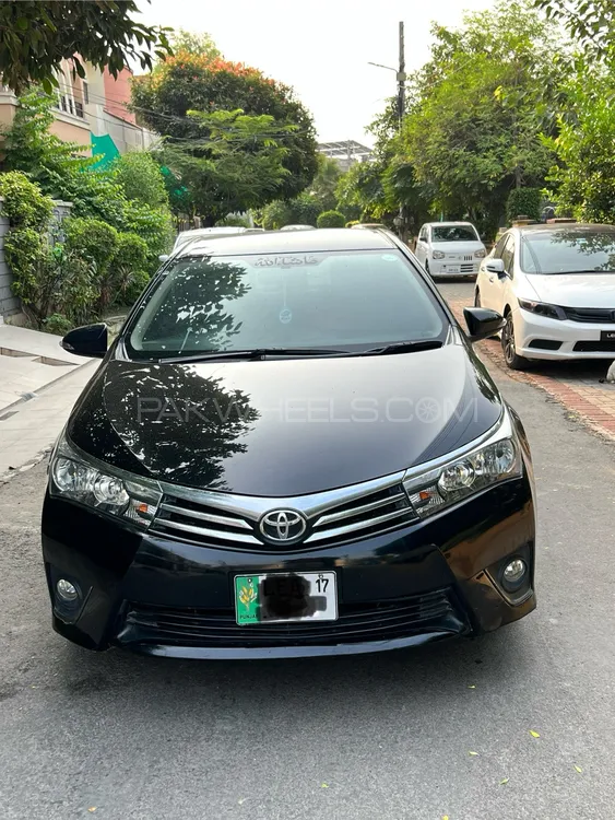 Toyota Corolla 2016 for Sale in Lahore Image-1