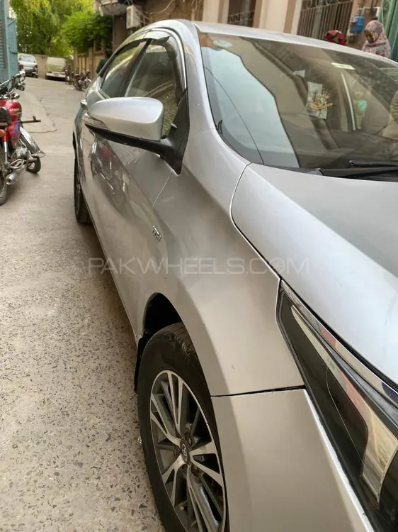 Toyota Corolla 2017 for Sale in Faisalabad Image-1