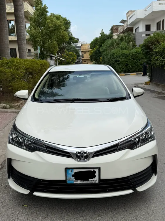 Toyota Corolla 2019 for Sale in Islamabad Image-1
