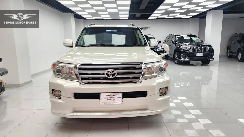 Toyota Land Cruiser 2013 for Sale in Islamabad Image-1