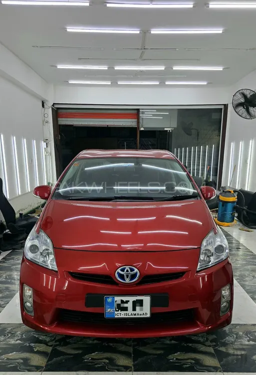 Toyota Prius 2011 for Sale in Islamabad Image-1