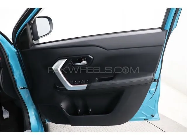 Toyota Raize 2020 for Sale in Lahore Toyota Raize 2020 for Sale in Lahore Image-11