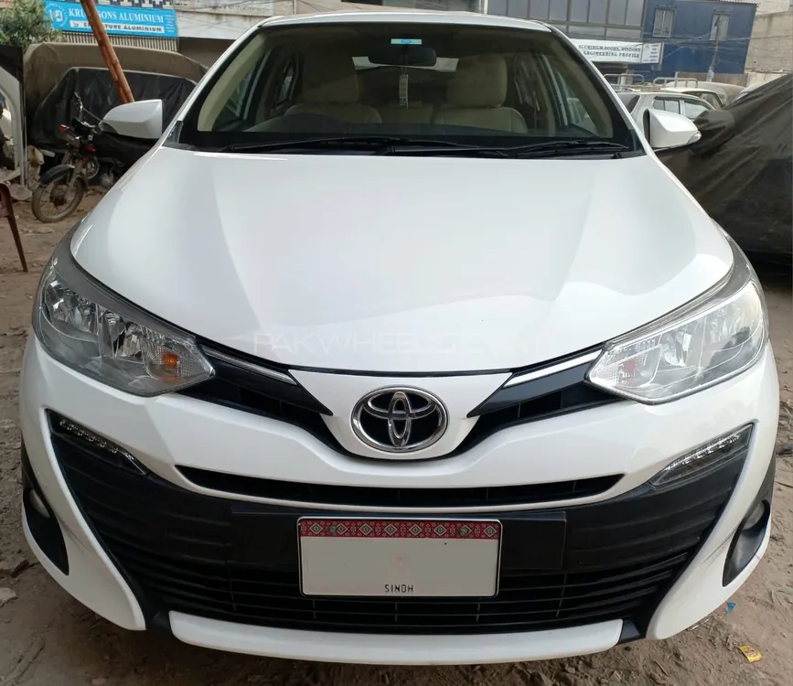 Toyota Yaris Sedan 2022 for Sale in Karachi Image-1