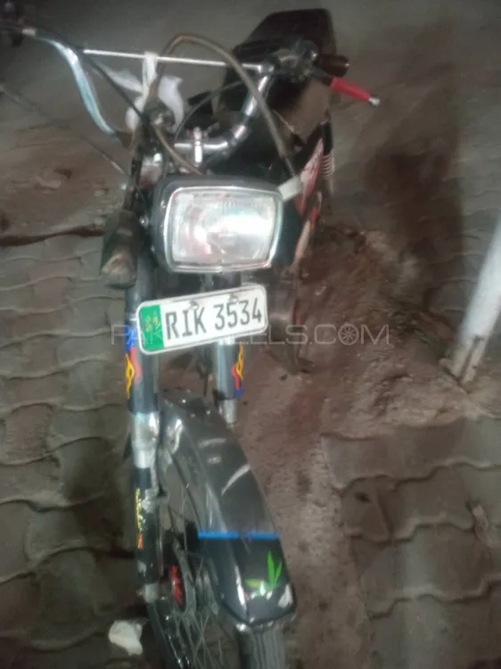 یونیک UD 70 2011 for Sale یونیک UD 70 2011 for Sale Image-2