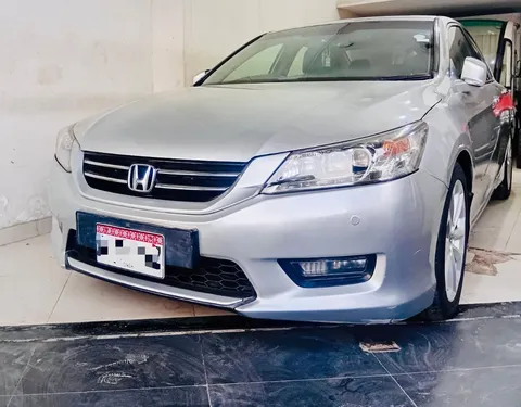 Honda Accord VTi 2.4 2015