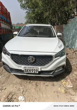 MG ZS 2022