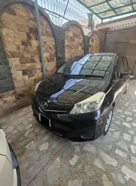 Toyota Vitz Jewela 1.0 2013