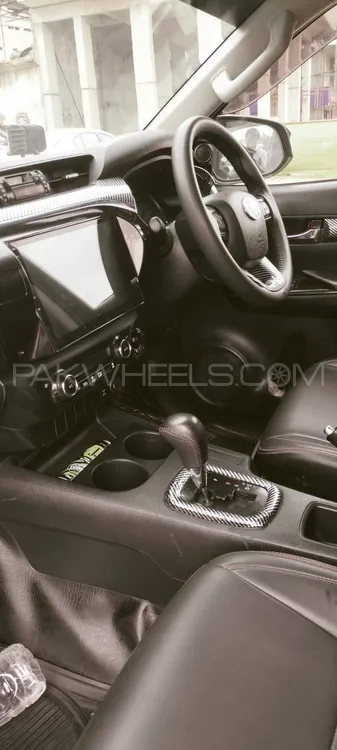 Toyota Hilux 2017 for Sale in Karachi Image-1