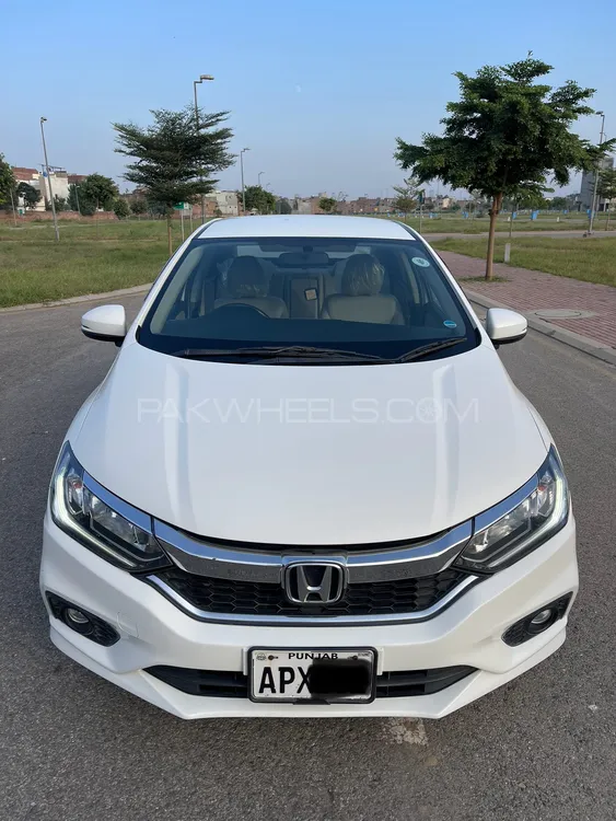 Honda City 2023 for Sale in Lahore Image-1