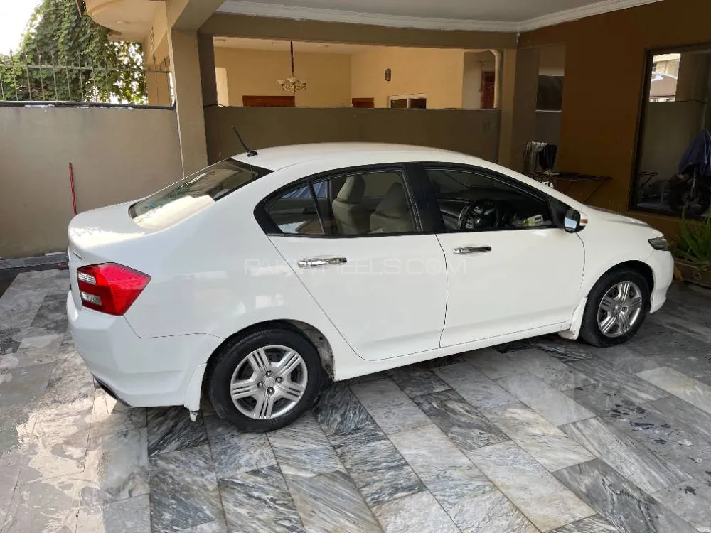 Honda City 2016 for Sale in Islamabad Image-1