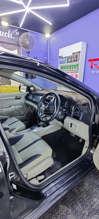 Honda City 2016 for Sale in Karachi Image-1