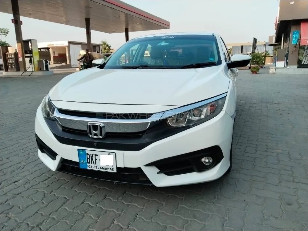 Honda Civic 2018 for Sale in Peshawar Image-1