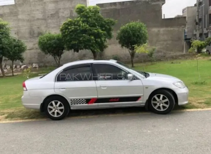 Honda Civic 2004 for Sale in Lahore Image-1