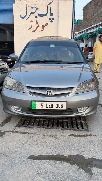 Honda Civic 2004 for Sale in Peshawar Image-1