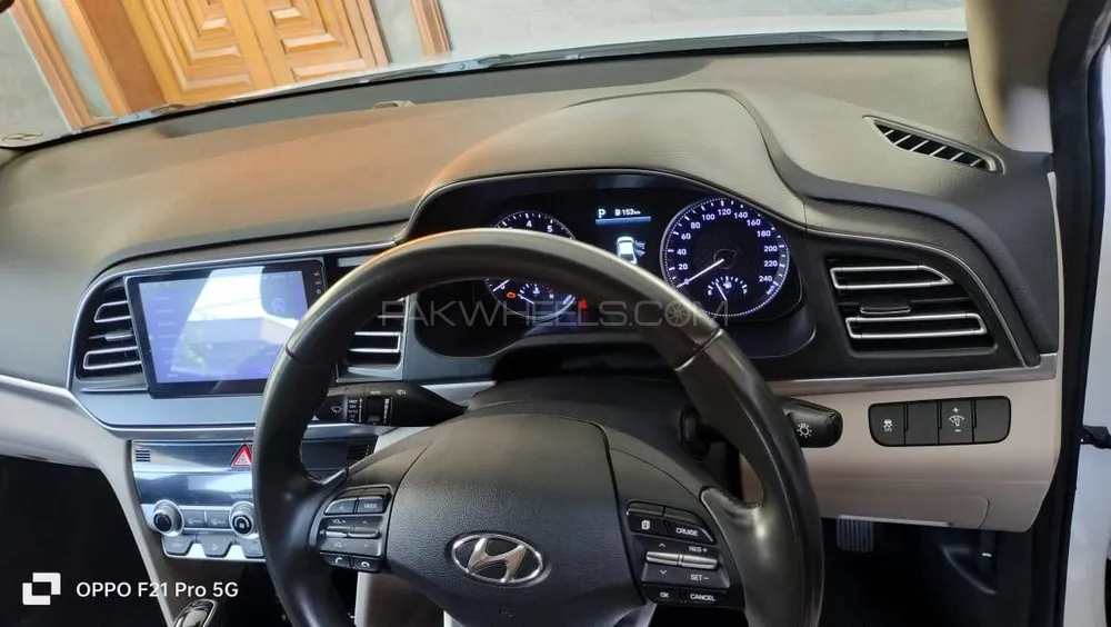 Hyundai Elantra 2023 for Sale in Lahore Image-1
