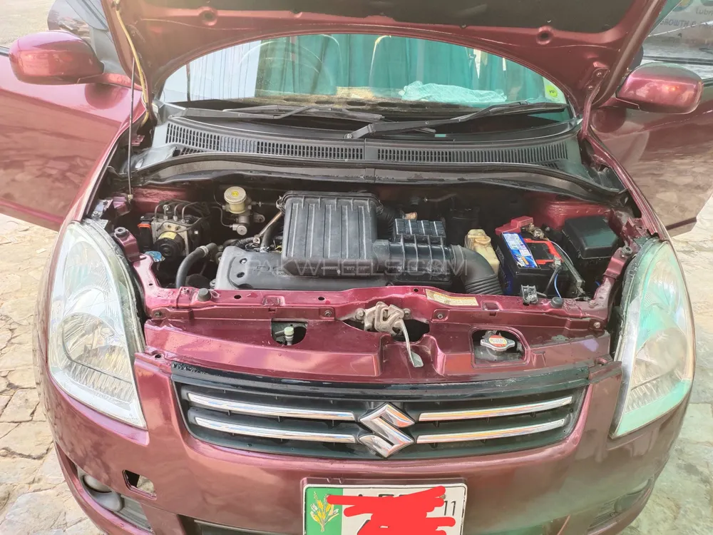Suzuki Swift 2011 for Sale in Peshawar Image-1