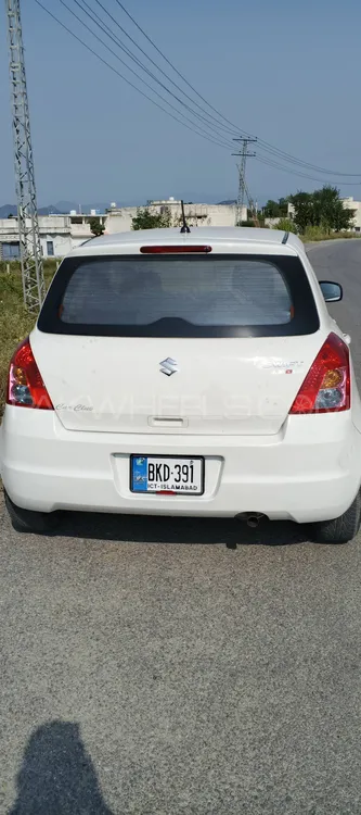 Suzuki Swift 2015 for Sale in Haripur Image-1