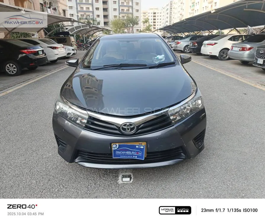 Toyota Corolla 2017 for Sale in Islamabad Image-1