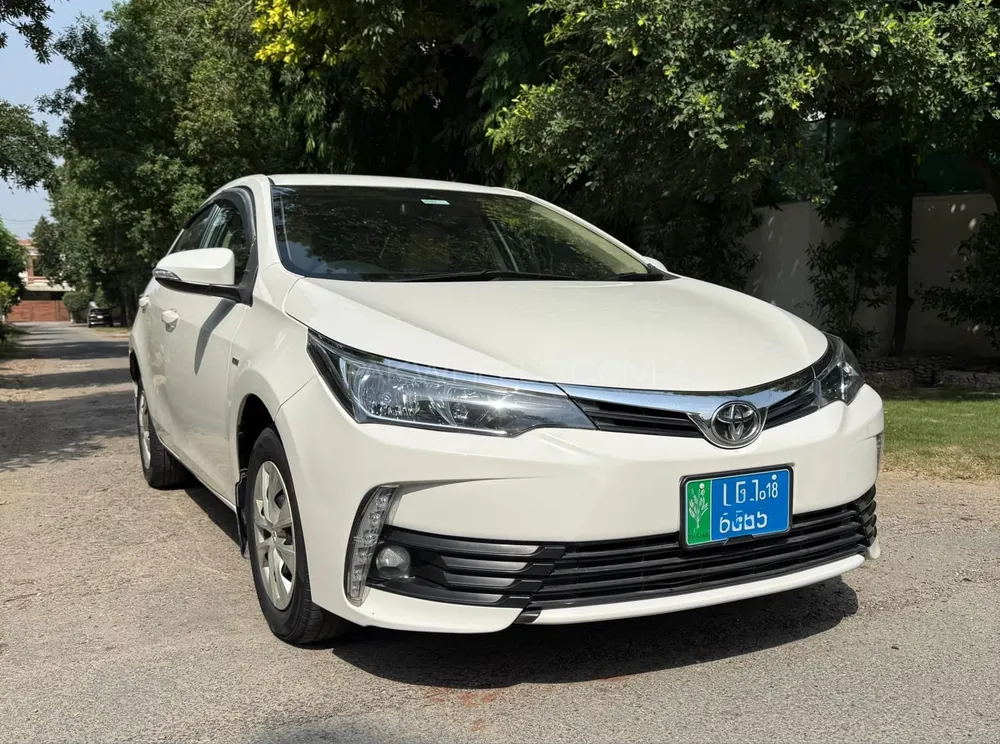 Toyota Corolla 2018 for Sale in Lahore Image-1