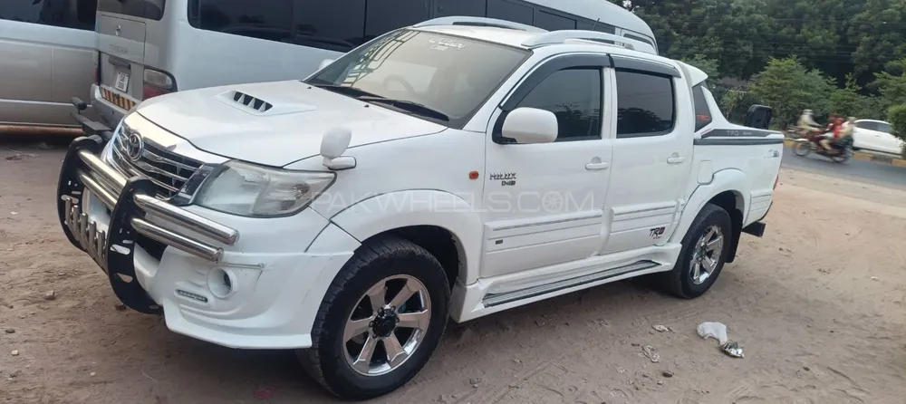 ٹویوٹا فورچیونر 2014 for Sale in فیصل آباد Image-1