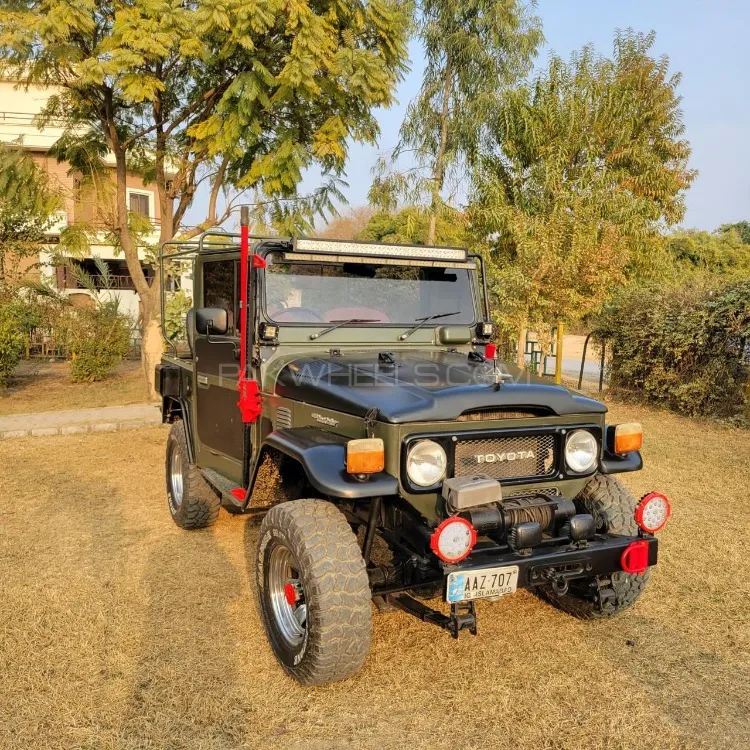 Toyota Land Cruiser 1981 for Sale in Islamabad Image-1