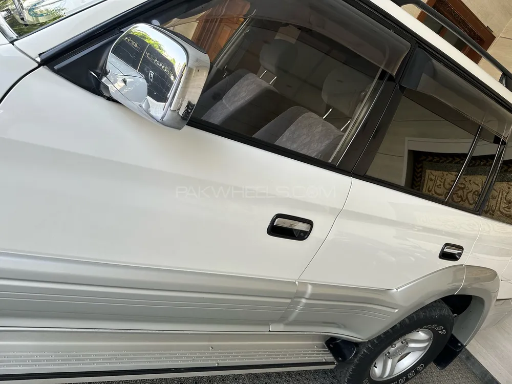 Toyota Prado 2000 for Sale in Lahore Toyota Prado 2000 for Sale in Lahore Image-2