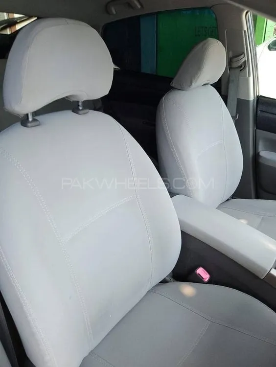 Toyota Prius 2010 for Sale in Khairpur Image-1
