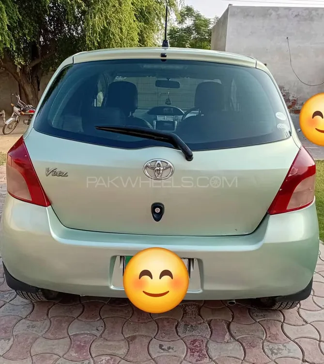 Toyota Vitz 2006 for Sale in Multan Image-1