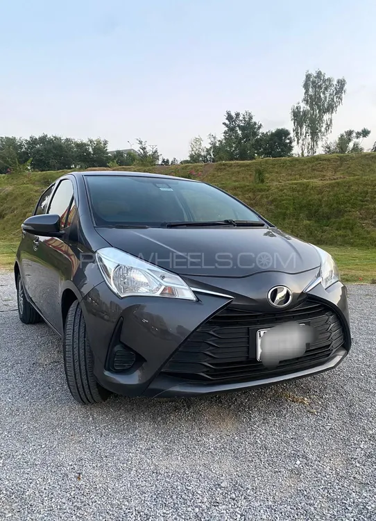 Toyota Vitz 2018 for Sale in Islamabad Image-1