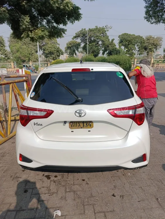Toyota Vitz 2019 for Sale in Karachi Image-1