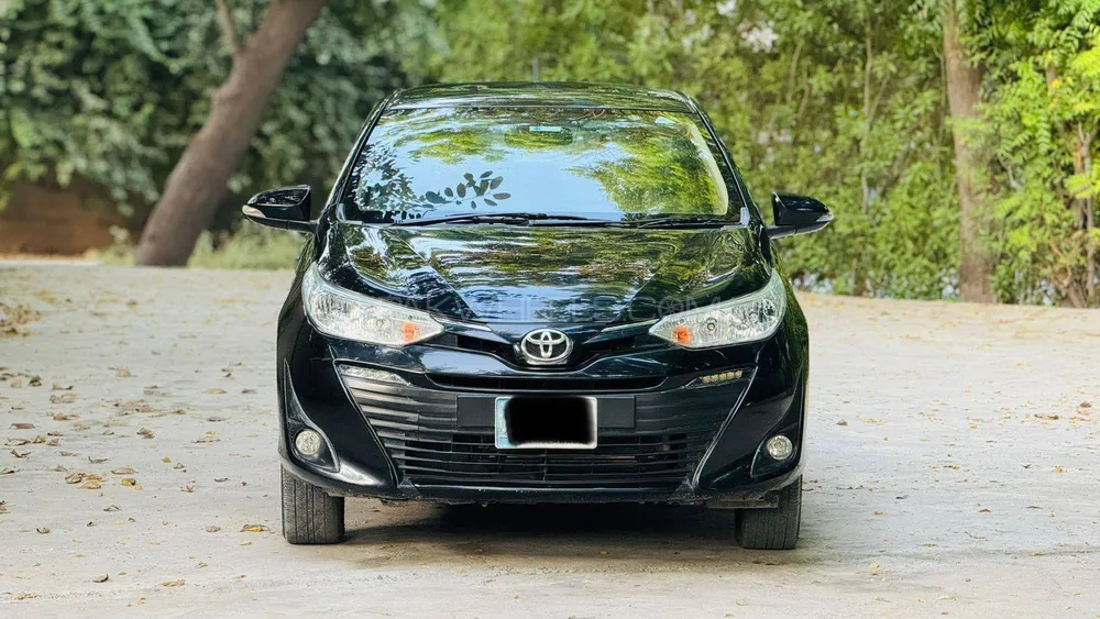 Toyota Yaris Sedan 2021 for Sale in Faisalabad Image-1