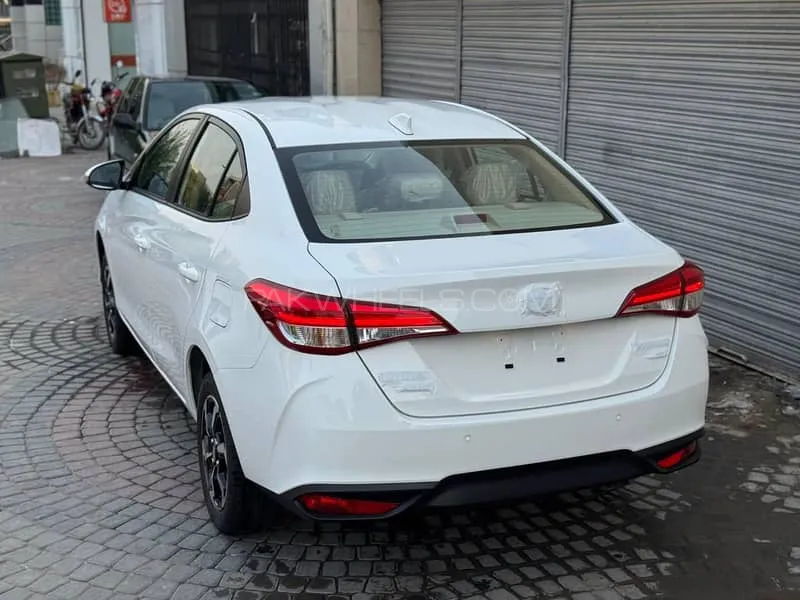 Toyota Yaris Sedan 2025 for Sale in Lahore Image-1
