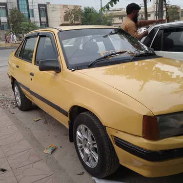 Daewoo Racer Base Grade 1.5 1993