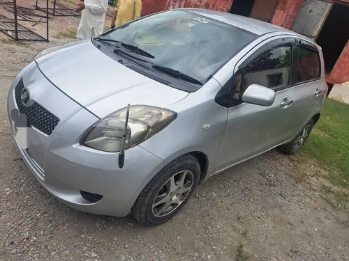 Toyota Vitz F 1.3 2006