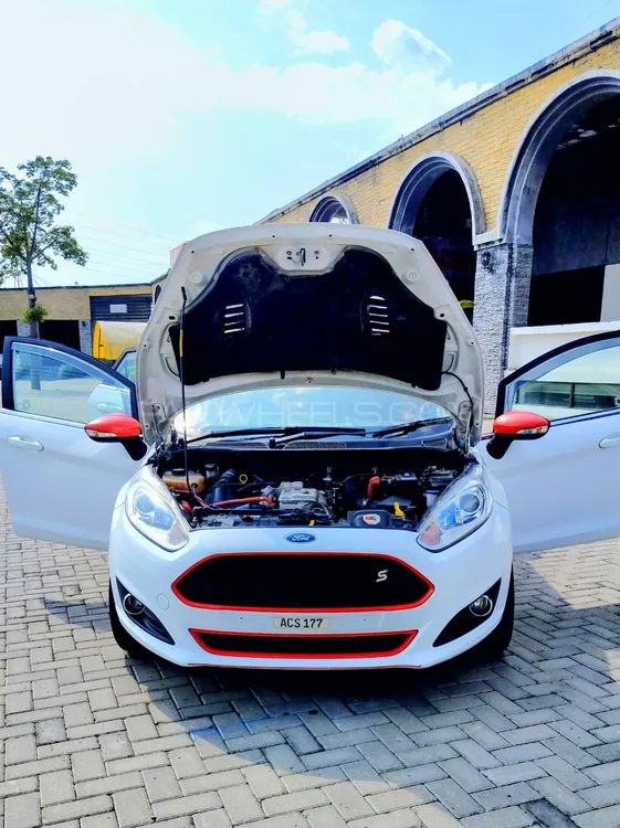 Ford Fiesta 2015 for Sale in Dina Ford Fiesta 2015 for Sale in Dina Image-8