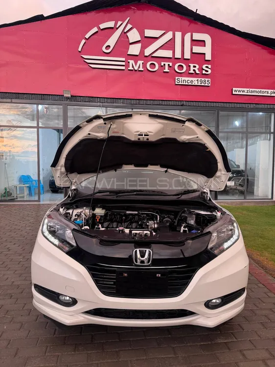 Honda Vezel 2015 for Sale in Islamabad Honda Vezel 2015 for Sale in Islamabad Image-10