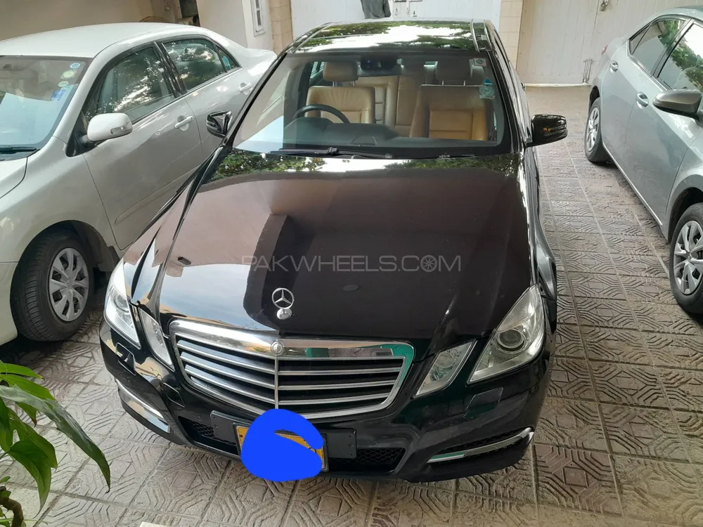 Mercedes Benz E Class 2012 for Sale in Karachi Image-1
