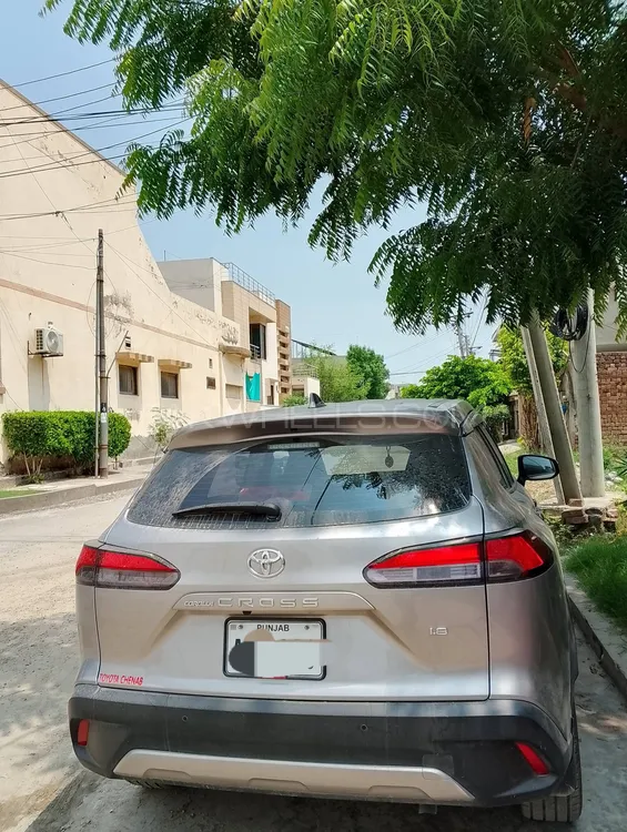 Toyota Corolla Cross 2024 for Sale in Faisalabad Image-1